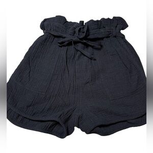 Splendid black paperbag gauze shorts size XS in excellent like-new condition